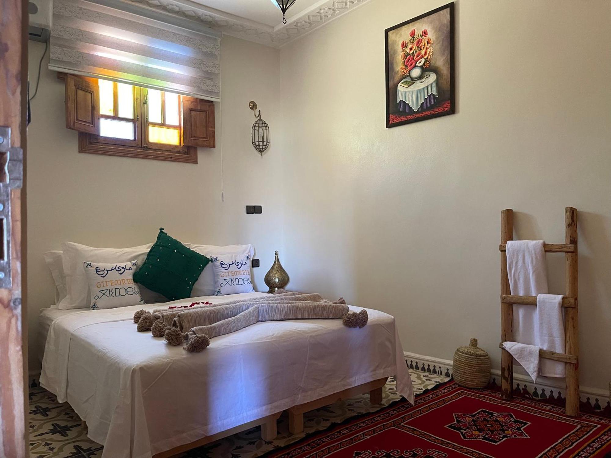 Gite Marbie Maison Rurale, Une Experience Naturelle Unique, Au Coeur Du Moyen Atlas, Maroc Kasba Tibouda Esterno foto